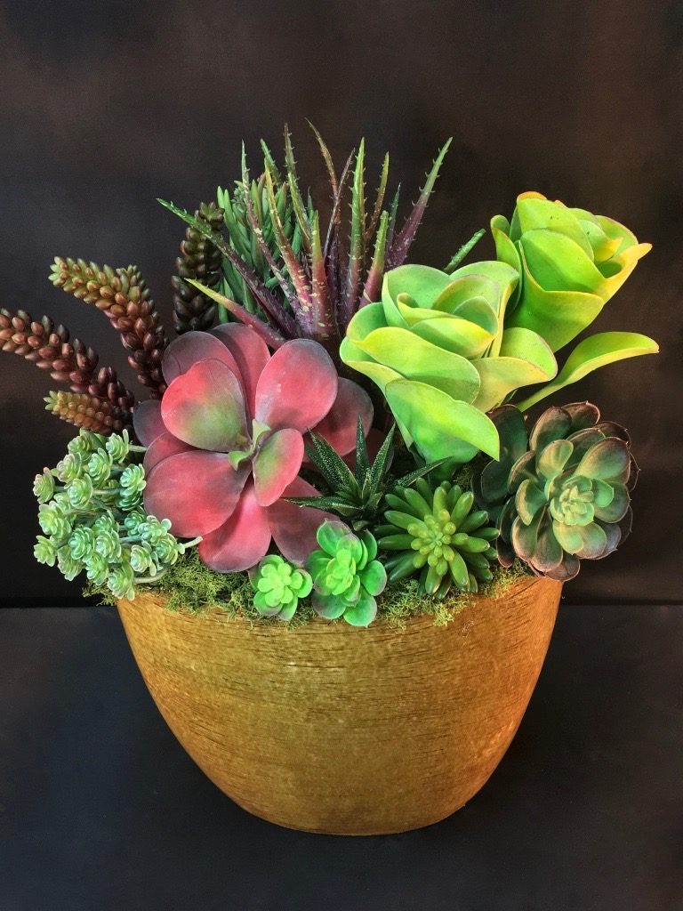 replica succulent arrangement